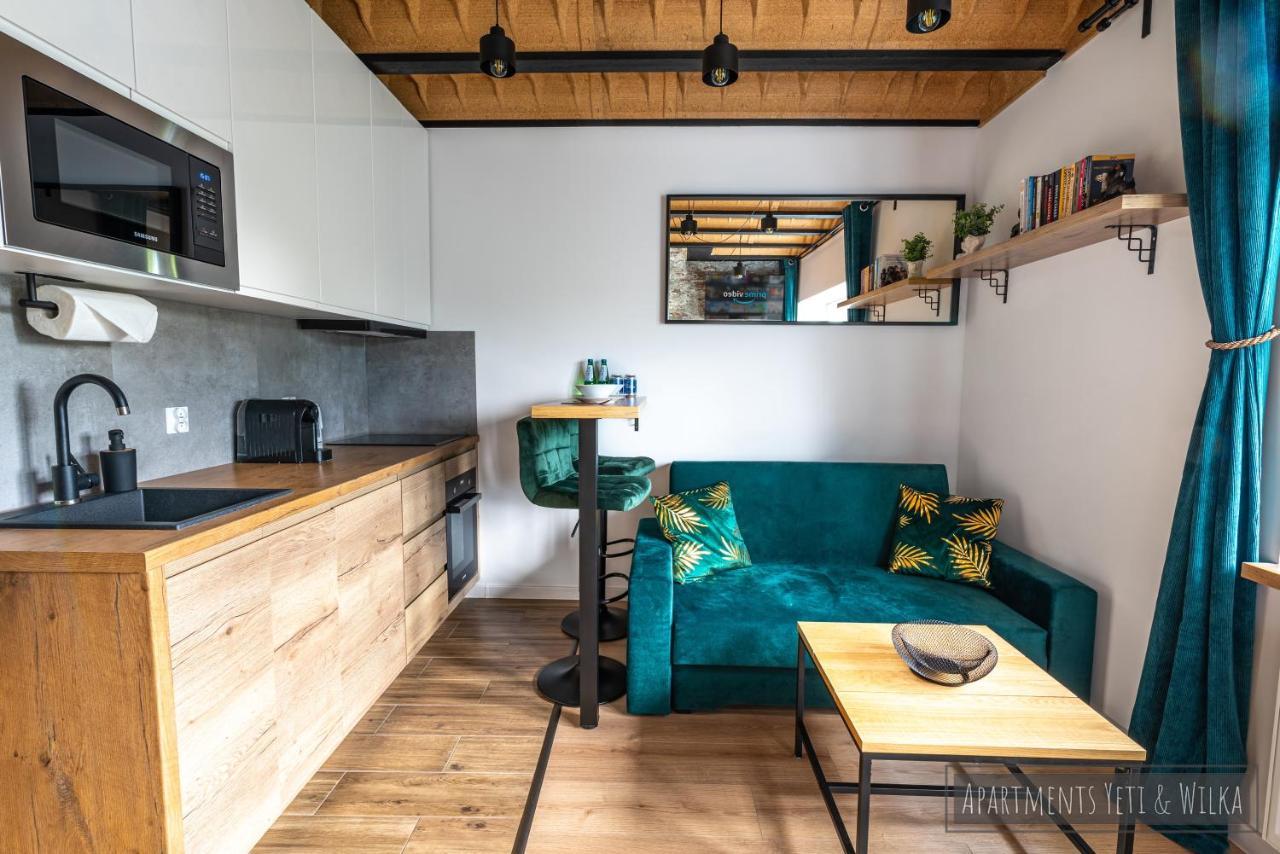 Apartamenty Yeti & Wilka W Centrum Chorzowa: Wilk Exterior photo